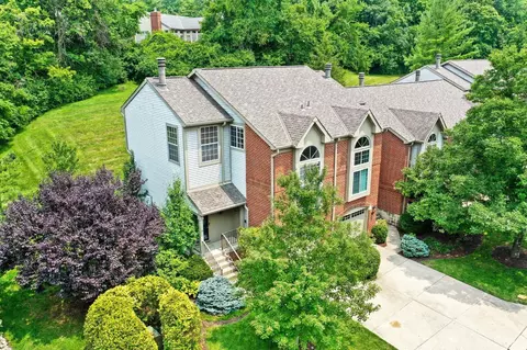 5070 Lord Alfred Ct, Sharonville, OH 45241