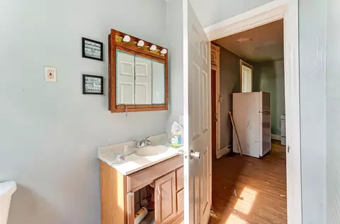 1224 Dewey Ave, Cincinnati, OH 45205 photo 13