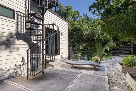 407 Collins Ave, Cincinnati, OH 45202 photo 37