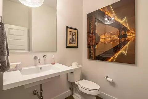 407 Collins Ave, Cincinnati, OH 45202 photo 18