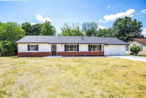 811 Charles St, Trenton, OH 45067