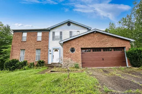 1087 Muirfield Dr, Cincinnati, OH 45245