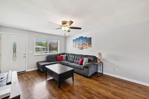 583 Libbejo Dr, Cincinnati, OH 45233 photo 7