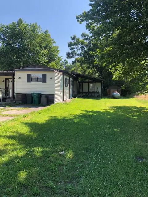 963 Main St, Pleasant Twp, OH 45121