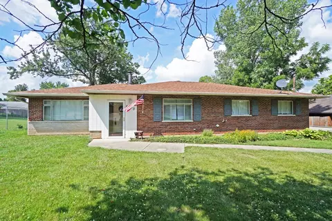 690 Smiley Ave, Springdale, OH 45246