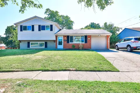 11610 Hanover Rd, Forest Park, OH 45240