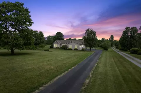 700 Pekin Rd, Lebanon, OH 45036