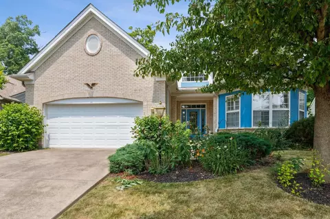 1358 Shawnee Run Dr, Hamilton Township, OH 45039
