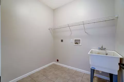 986 Oak Forest Dr, Morrow, OH 45152 photo 39