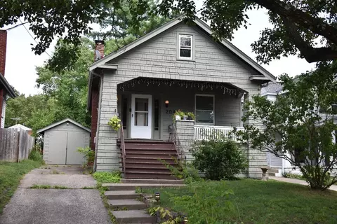 204 Avalon St, Cincinnati, OH 45216