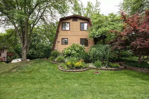 5169 Clearlake Dr, Cincinnati, OH 45247
