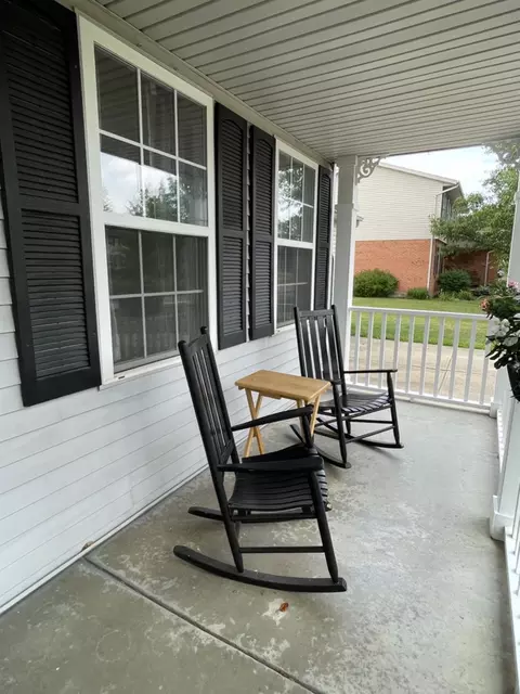 6419 Stapleton Ct, Hamilton, OH 45011 photo 3