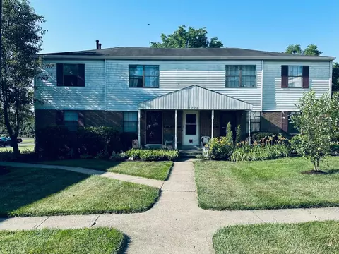 1932 Chaucer, Cincinnati, OH 45237
