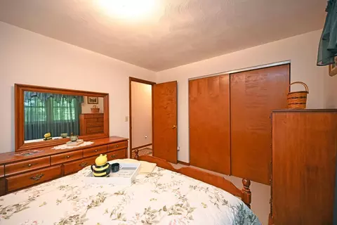 4868 Beechwood Rd, Cincinnati, OH 45244 photo 21