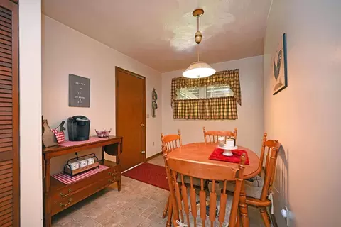 4868 Beechwood Rd, Cincinnati, OH 45244 photo 12