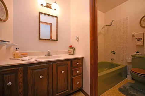 4868 Beechwood Rd, Cincinnati, OH 45244 photo 22