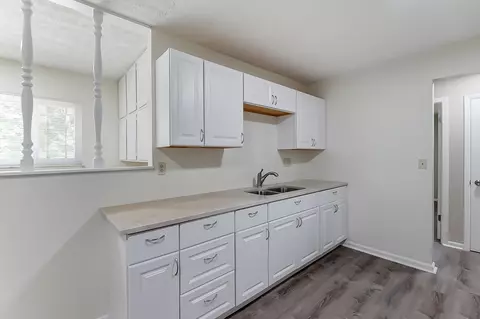 2450 Mars Ct, Cincinnati, OH 45231 photo 8
