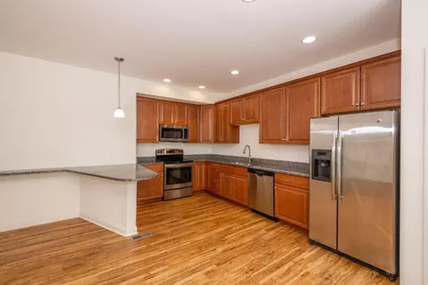 207 Rochelle, Cincinnati, OH 45219 photo 15