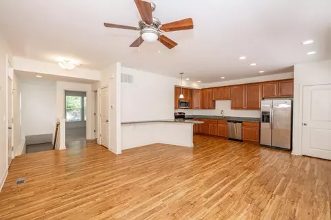 207 Rochelle, Cincinnati, OH 45219 photo 14