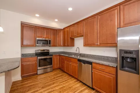 207 Rochelle, Cincinnati, OH 45219 photo 16