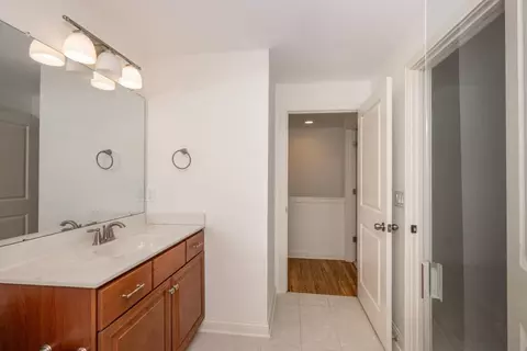 207 Rochelle, Cincinnati, OH 45219 photo 24