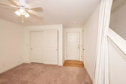 207 Rochelle, Cincinnati, OH 45219 photo 32