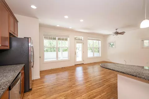 207 Rochelle, Cincinnati, OH 45219 photo 18
