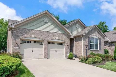 124 Eastbury Dr, Loveland, OH 45140