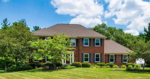 9476 Ambleside Dr, West Chester, OH 45241