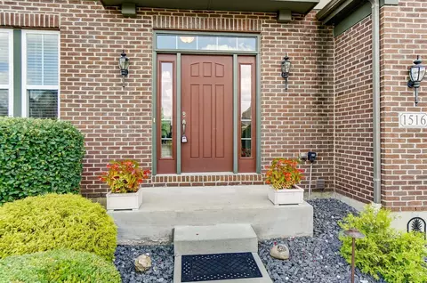 1516 Fairchild Dr, Harrison, OH 45030 photo 2
