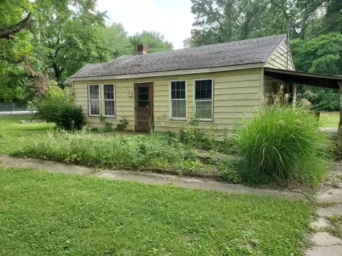 5851 Deerfield Rd, Milford, OH 45150