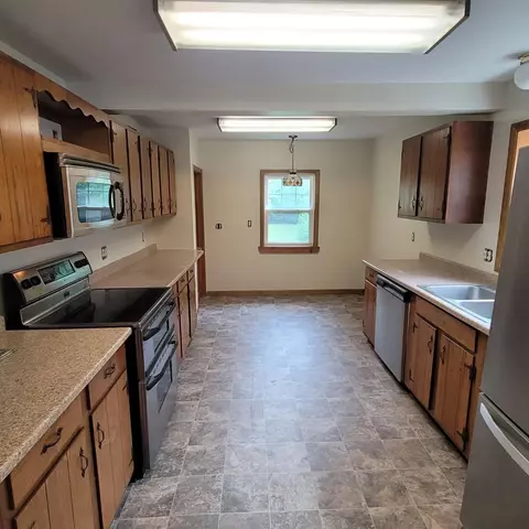 609 Ellen Dr, Cincinnati, OH 45255 photo 19