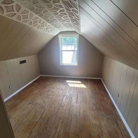 609 Ellen Dr, Cincinnati, OH 45255 photo 10