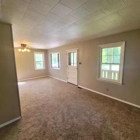 609 Ellen Dr, Cincinnati, OH 45255 photo 8