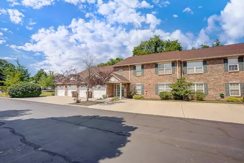 5704 Bridgetown Rd #2, Cincinnati, OH 45248