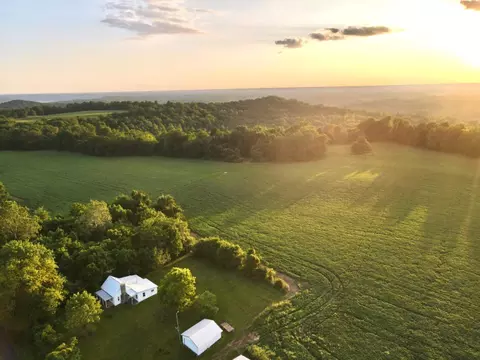 1738 Bat Roost Rd, Manchester, OH 45144