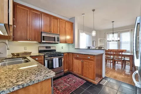2882 Romana Pl, Cincinnati, OH 45209 photo 10
