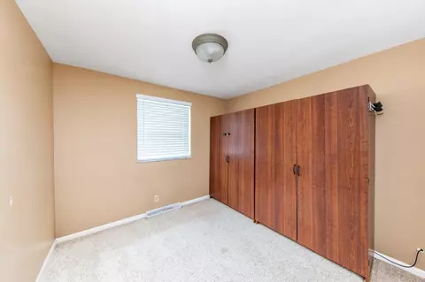 574 Berdale Ln, Cincinnati, OH 45244 photo 18
