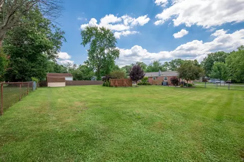 574 Berdale Ln, Cincinnati, OH 45244 photo 26