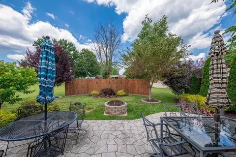 574 Berdale Ln, Cincinnati, OH 45244 photo 22