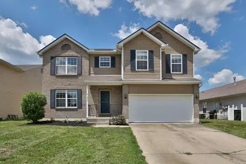 935 Delhi Dr, Trenton, OH 45067