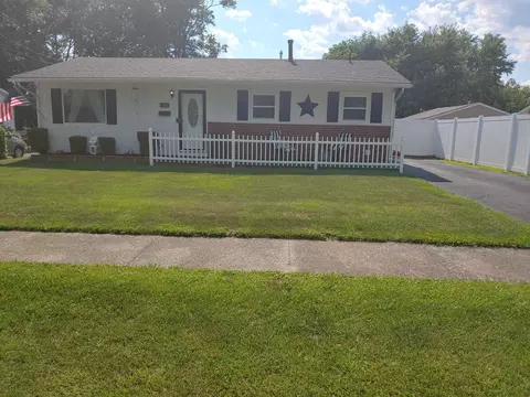 9679 Sacramento, Cincinnati, OH 45231