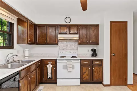 4571 Bells Ln, Cincinnati, OH 45244 photo 9
