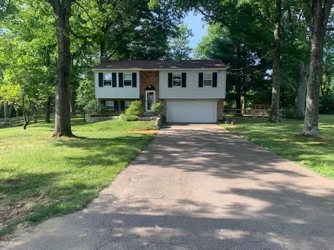 733 Oskamp Dr, Loveland, OH 45140