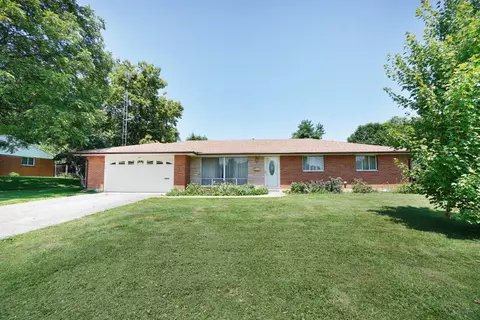 3029 Rahn Rd, Kettering, OH 45440