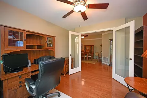 1050 Logan Lndg, Cincinnati, OH 45245 photo 16