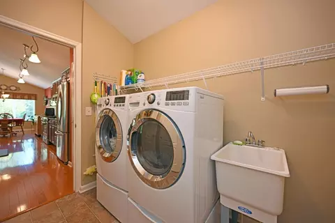 1050 Logan Lndg, Cincinnati, OH 45245 photo 26