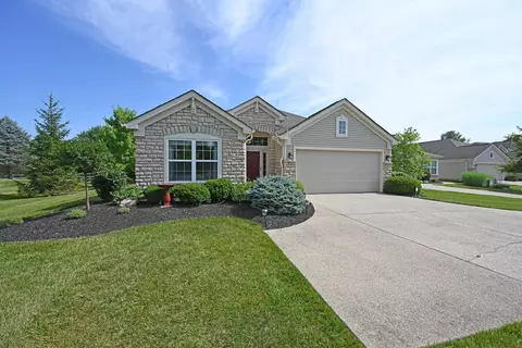 1050 Logan Lndg, Cincinnati, OH 45245 photo 2