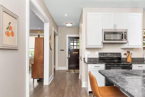 1355 Fleming St, Cincinnati, OH 45206 photo 3