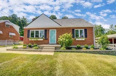 10499 Thornview Dr, Sharonville, OH 45241